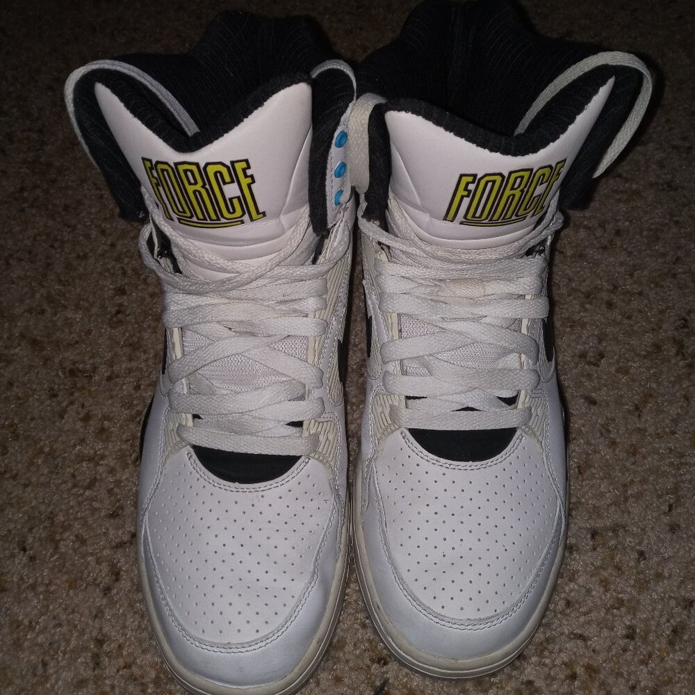 Nike Air Command Force "Billy Hoyle" Size 8